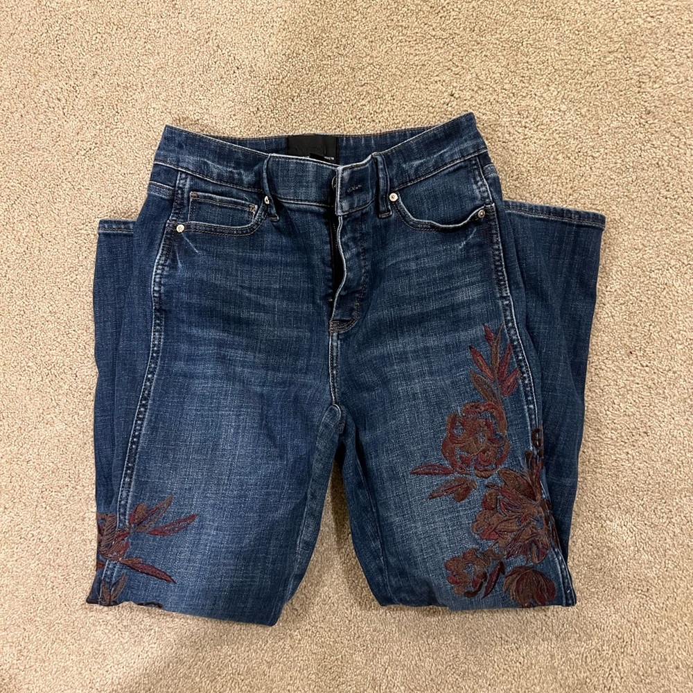 Embroidered Blue Jeans - Picture 2 of 3